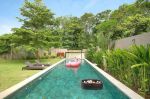 thumbnail-beautiful-captivating-3-bedrooms-villa-with-spacious-garden-in-kerobo-1