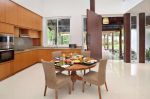 thumbnail-beautiful-captivating-3-bedrooms-villa-with-spacious-garden-in-kerobo-5