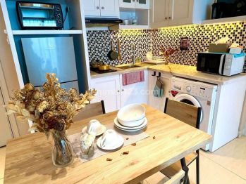 FOR RENT Apartment La Riz Mansion, Direct Access to Pakuwon Mall