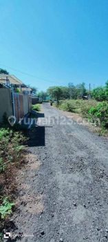 Tanah lingkungan villa dekat gwk ungasan Badung Bali