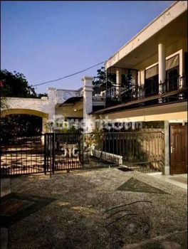 Rumah Belakang Univ Yarsi, 3 Minutes to Transmart Cempaka Putih