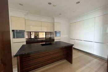 Apartement Providence Park 4+1 BR Un furnished