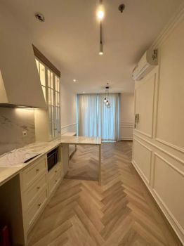 dijual 1 Bedroom NEWLY RENOVATED sertifikat CENTRAL PARK RESIDENCES