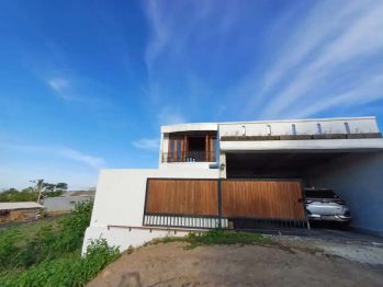 VILLA MINIMALIS DI KAWASAN PANTAI PANDAWA JIMBARAN KUTA BADUNG