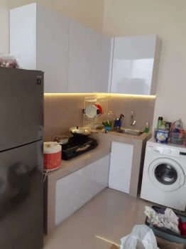 JARANG ADA MURAH.RUMAH READY DI JAKARTA BARAT. SEMI FURNISHED.Bisa KPR