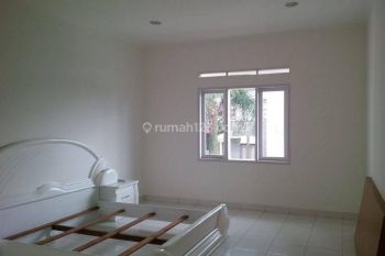 Rent Rumah: Sewa Rumah Setraduta