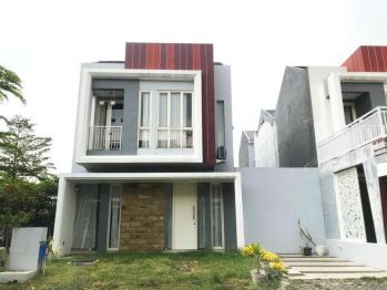 Rumah 2 lantai lokasi Green Orchid suhat luas tanah 135 m2
