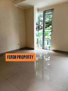 Disewakan Rumah Citra Gran dalam cluster Kondisi Rapi Siap Huni