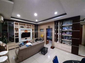 Dijual Rumah Malibu City Resort Cengkareng Lt 8x15m Semi Furnish