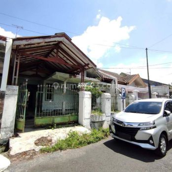 Rumah Tengah Kota Di Sulfat, Purwantoro Malang dn583