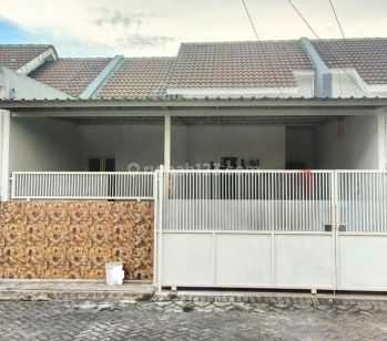 Rumah Green Mansion Ngingas sidoarjo siap huni