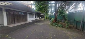 Dijual Rumah hitung tanah di daerah Petamburan Tanah Abang