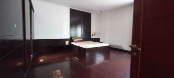 Disewakan Rumah di kota baru parahyangan, Furnished ada AC 6 unit