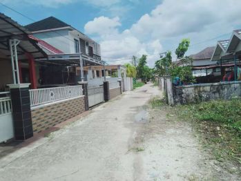 DIJUAL CEPAT tanah Depan futsal borneo tanah strategis.