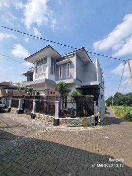 Rumah villa strategis dekat BNS, Jatim Park 2 dan 3,