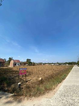 Dijual Cepat Tanah Strategis (NEGO) . Cocok Untuk Membangun Perumahan