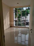 thumbnail-disewakan-rumah-semi-furnished-2-lantai-bagus-banget-1