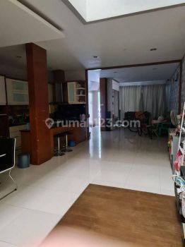 Disewa Rumah Taman Grisenda