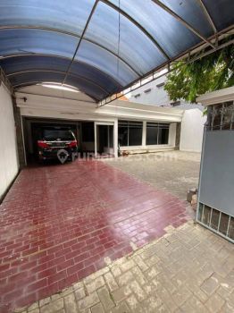 Dijual Muraaaahhh Rumah Hitung Tanah Di Tumapel (Raya Darmo)