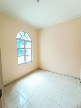 Disewakan Rumah 2 Lantai di Mitra Raya cluster Everfresh, Batam Center