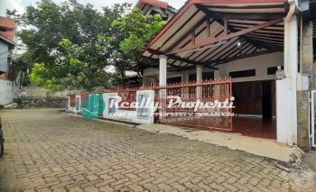Rumah Dijual Strategis, Asri Dan Nyaman Dekat Tip Top, Jatimakmur, Pondok Gede,