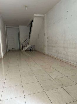 ANA RUMAH UK 4X16M DI JALAN RAYA JELAMBAR