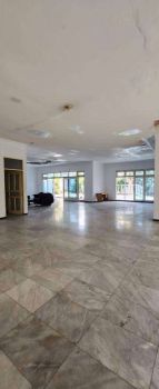 Rumah Lama Lokasi Strategis Di Area Cilandak Jagakarsa Jaksel