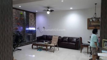 Rumah Bagus di Graha raya cluster fedora