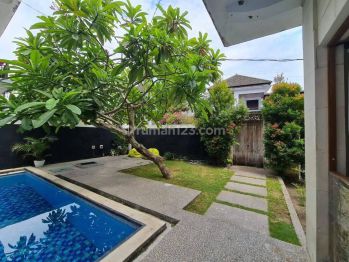 3 Bedroom Villa in Kerobokan Bali