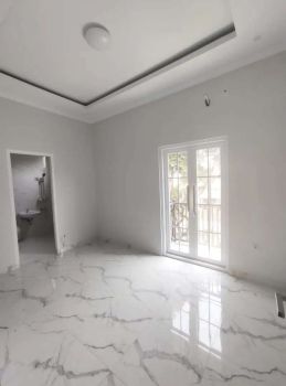 Rumah BARU 3 lantai dalam cluster di jagakarsa