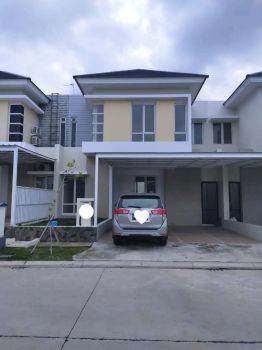 Rumah Rapi di Harapan Indah Cluster Adara Bekasi