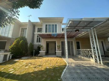Rumah 2 Lantai Bagus Furnished SHM di Pakuwon City Long Beach