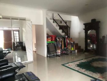 JUAL RUMAH LOKASI ELIT TANJUNGSARI ANTAPANI