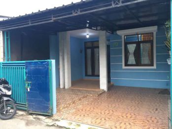 Di Kontrakan Satu Rumah Perkampungan Hanya Pertahun Sawangan Depok
