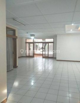 Rumah Tinggal Terawat Siap Huni di Kopo Sari Bandung