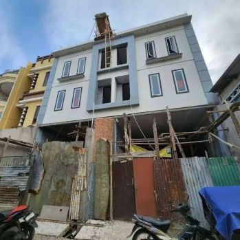 ANA RUMAH BARU UK 6.3X20M PLONG AKSES JALAN LEGA 2 MOBIL JELAMBAR