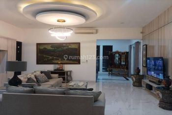 Rumah Mewah Furnished Taman Meruya Ilir Kembangan Jakarta Barat