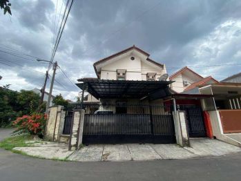 Rumah Kawaluyaan indah. lokasi strategis, posisi rumah di Hook