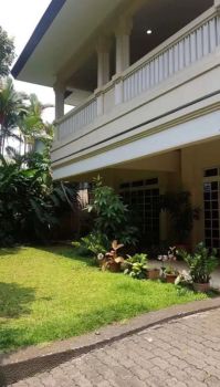 Disewa Rumah Besar dan Mewah di Pondok Indah Jakarta Selatan