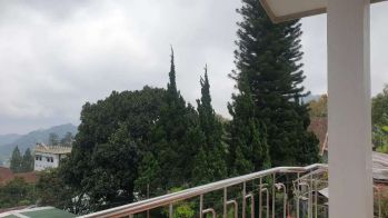 Disewakan Vila Keluarga di Tawangmangu bisa harian,mingguan,bulananl