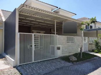 Rumah Terawat Siap Huni