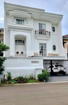 Rumah 3 Lantai di Kawasan Elit Phg Gading Serpong