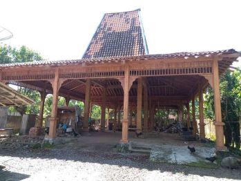 Rumahb Joglo Full Kayu Jati