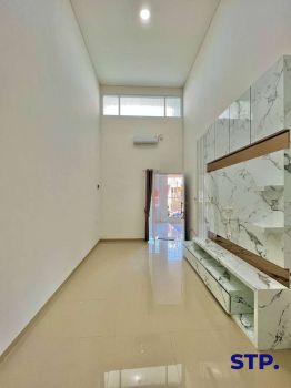 Full Renov! Sewa Rumah Sukolilo Dian Regency 1 Bonus furnished