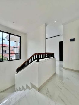 SALE HARGA MURAH.RUMAH BARU READY HUNI DI BINTARO JAYA SEKTOR 9.Bs kpr