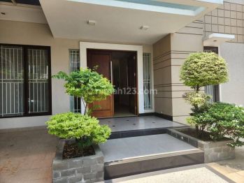 Rumah Sunter Lokasi Bagus, Jalan Lebar, Nego