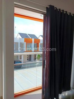 Rumah Pik 2 Scarlet Semi Furnished 4.5x12.5 , 2 Lantai