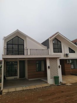 Rumah 1 lantai terasa 2 lantai harga cincay