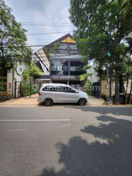 MURAH GEDUNG 3 LANTAI di Lubang Buaya,Jakarta Timur