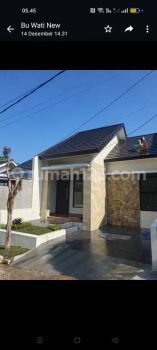 Rumah di Cluster Cihanjuang Dkt Sariwangi